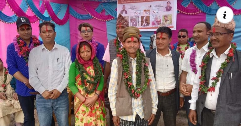 बाफिकोट १० चुनाबी सभामा नेपाली कांग्रेस छोडेर माओबादी केन्द्रमा प्रवेश