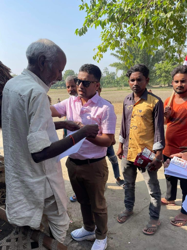 कृषिलाई प्राथमिकता, पेन्सन र विमा लगायत प्रमुख एजेण्डाका साथ मिर्जा राशिद घरदैलोमा