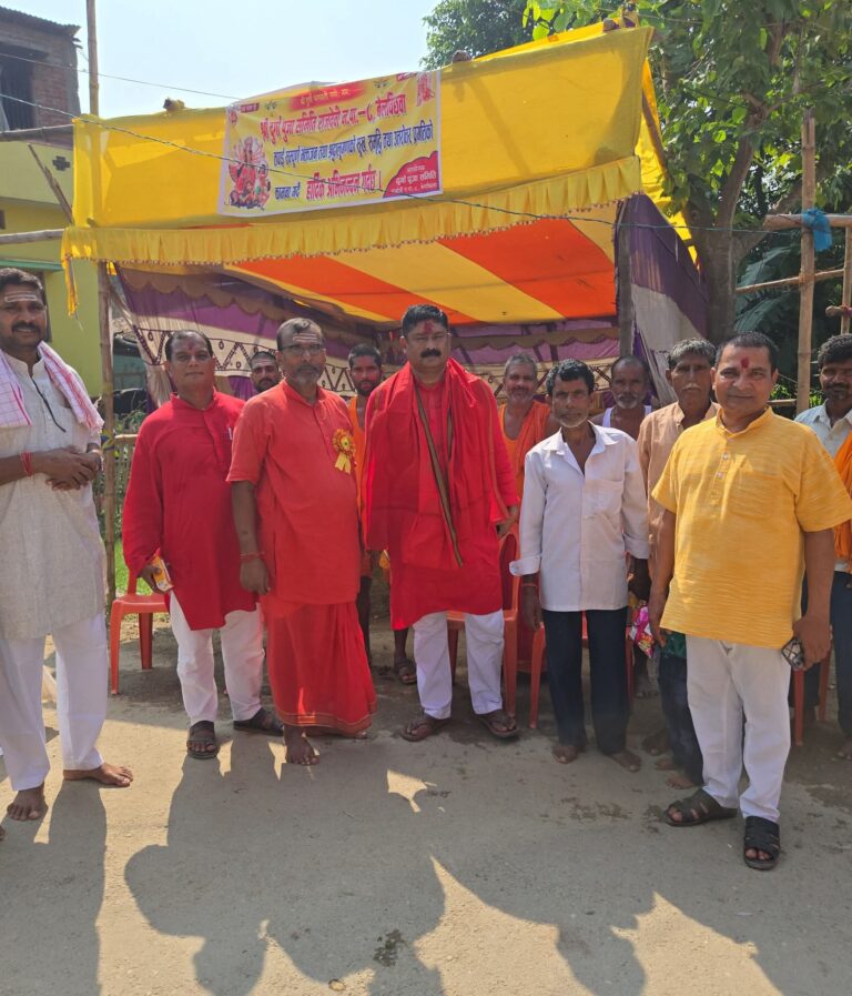 रौतहटमा सांसद प्रत्यासी अजय गुप्ता गरे दुर्गा मन्दिरमा पूजाअर्चना एवं आशिर्वाद ग्रहण