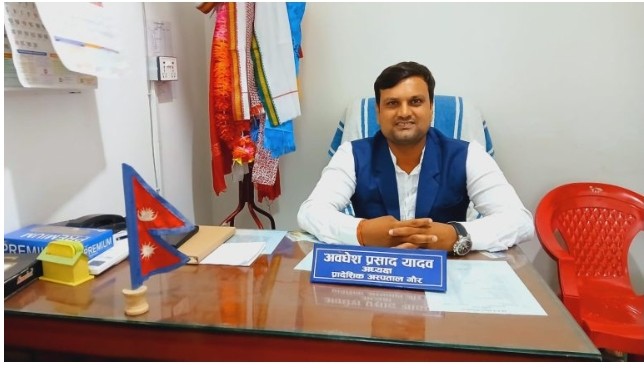 अस्पताल गौरमा दरबन्दी भइ काजमा अन्य ठाउमा गएका चिकित्सक तथा कर्मचारीहरुलाइ अस्पतालमै फर्काउने